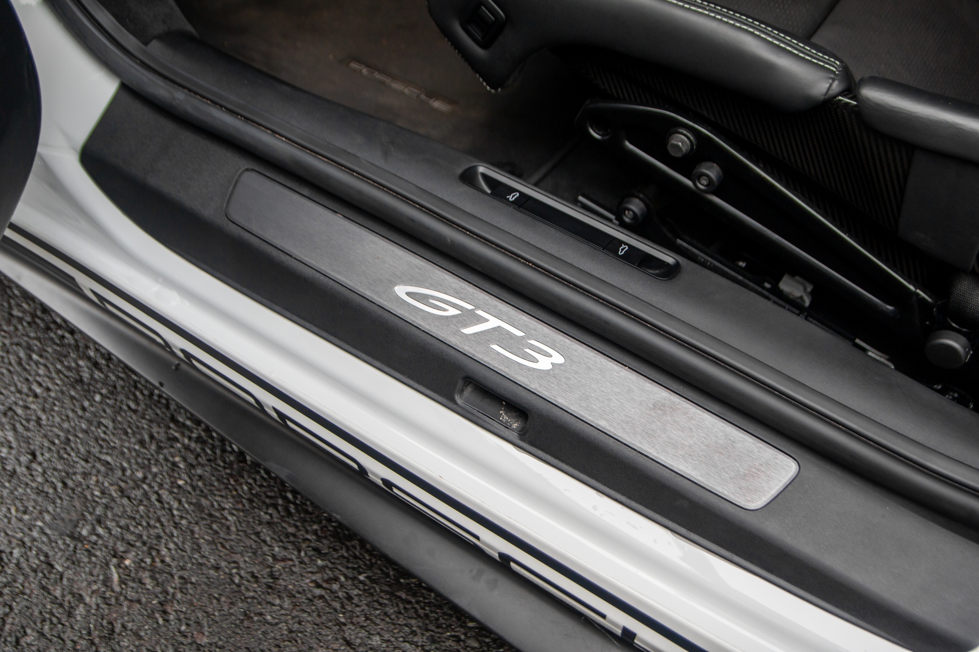 Porsche 911 GT3 anh 9