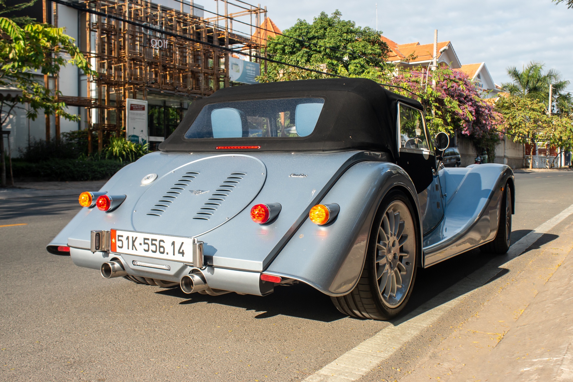 Morgan Plus Six anh 7