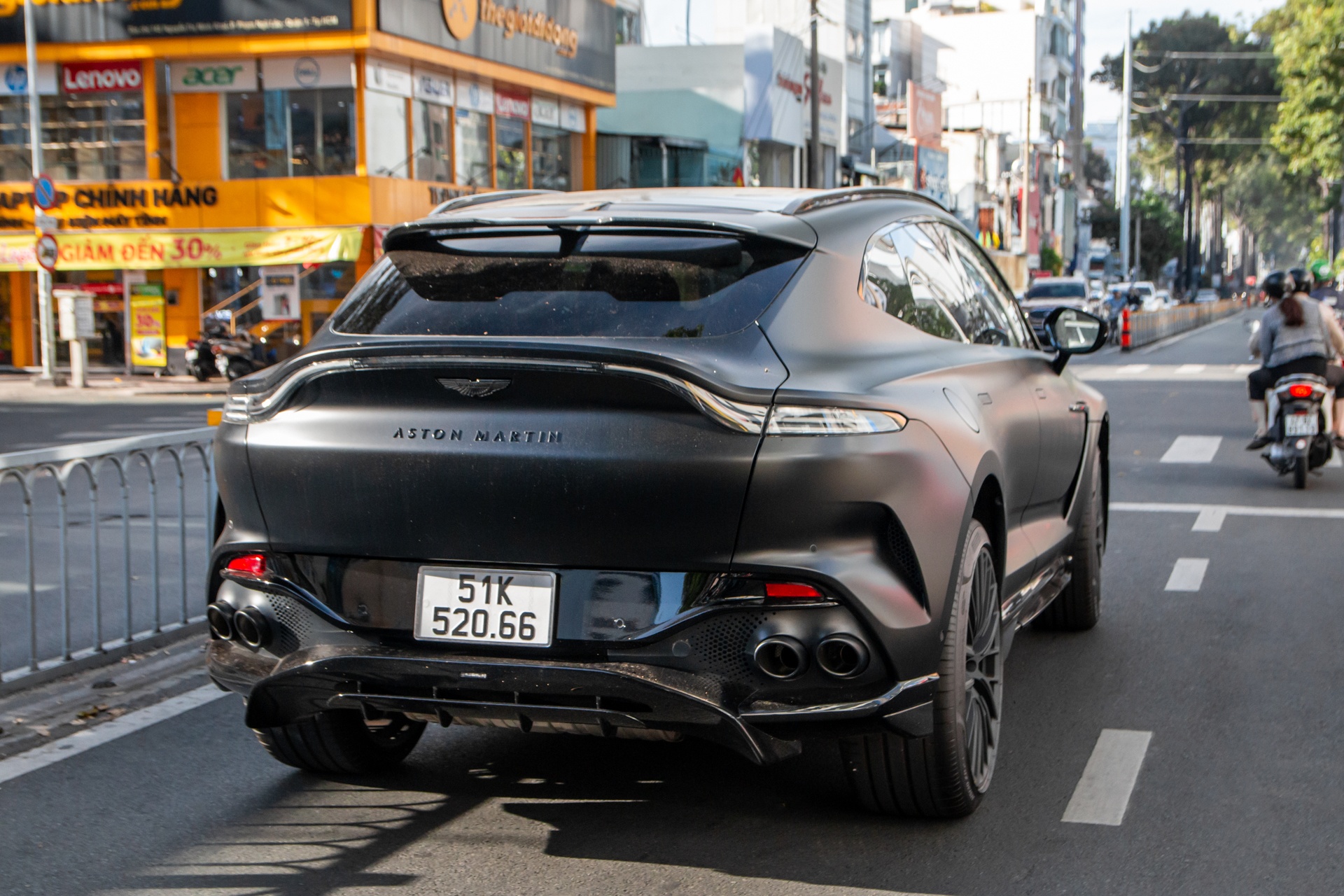 Aston Martin DBX707 ảnh 11 Aston Martin DBX707 anh 11