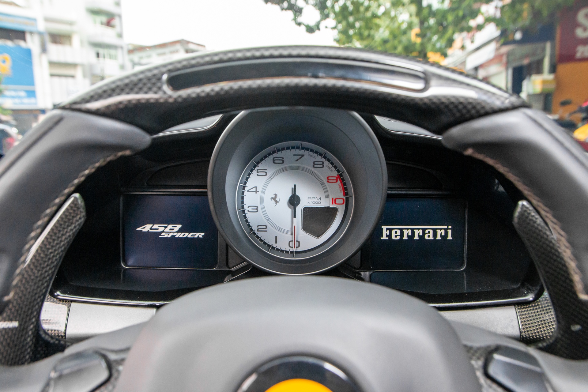 Ferrari 458 Spider anh 6