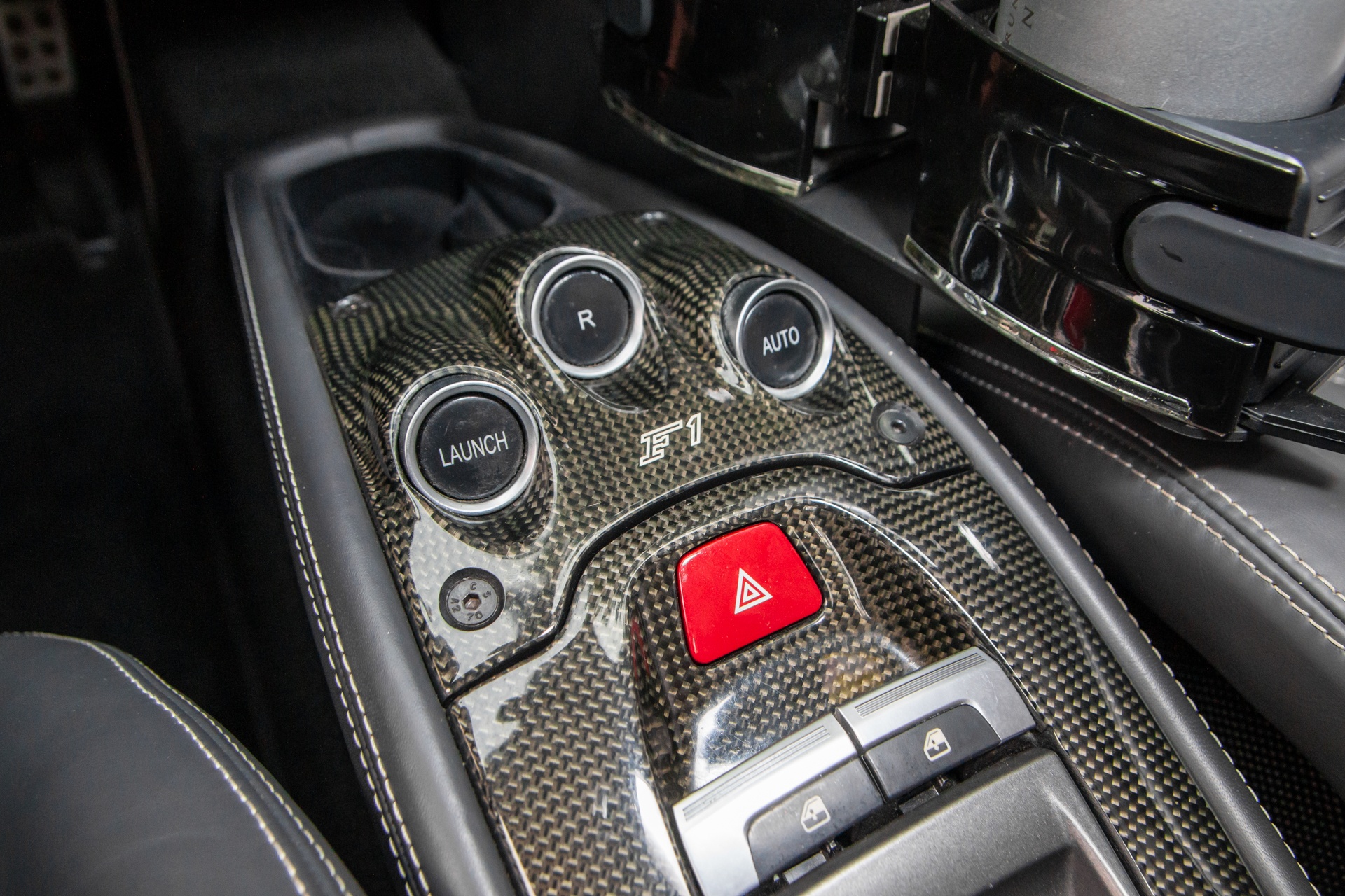 Ferrari 458 Spider anh 7