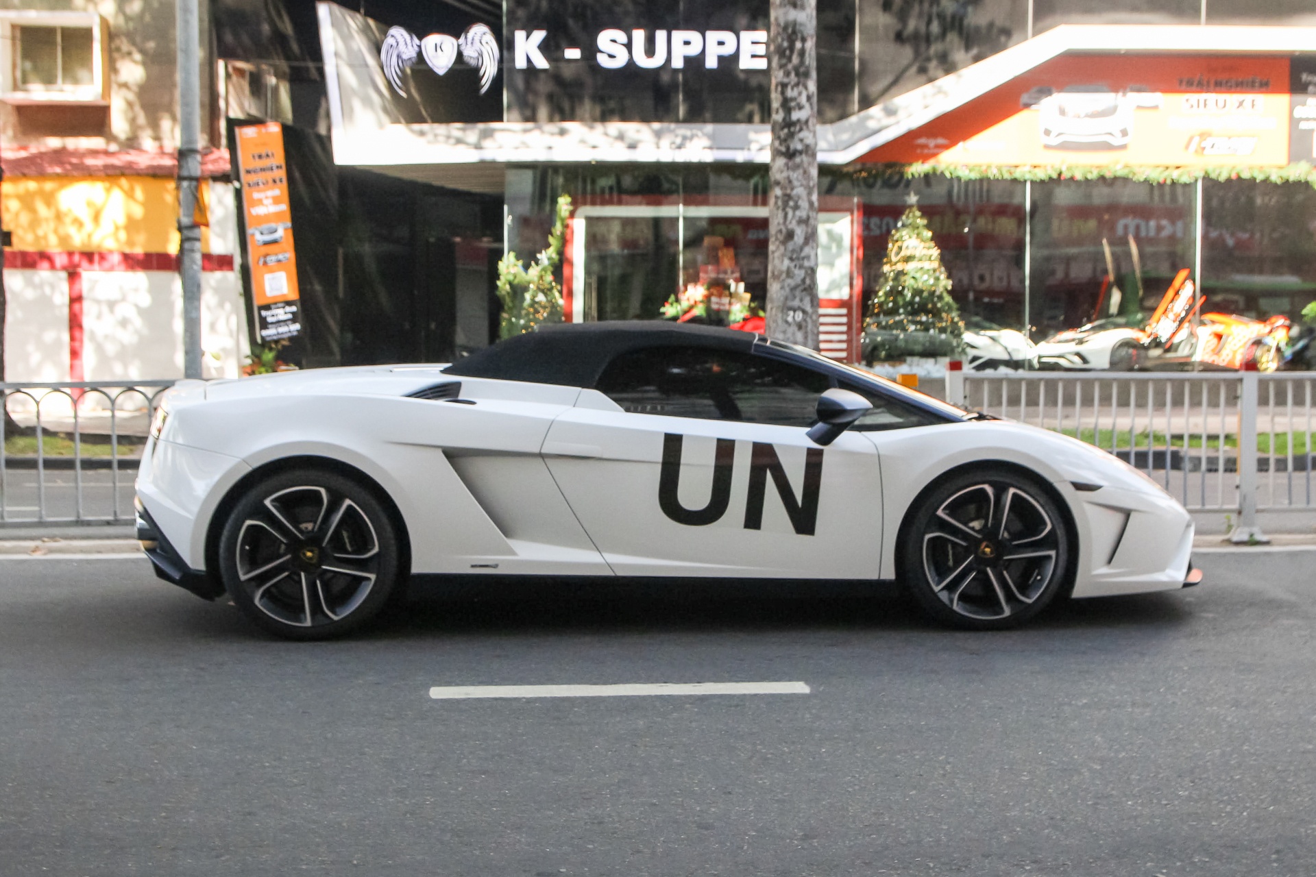 Lamborghini Gallardo anh 7