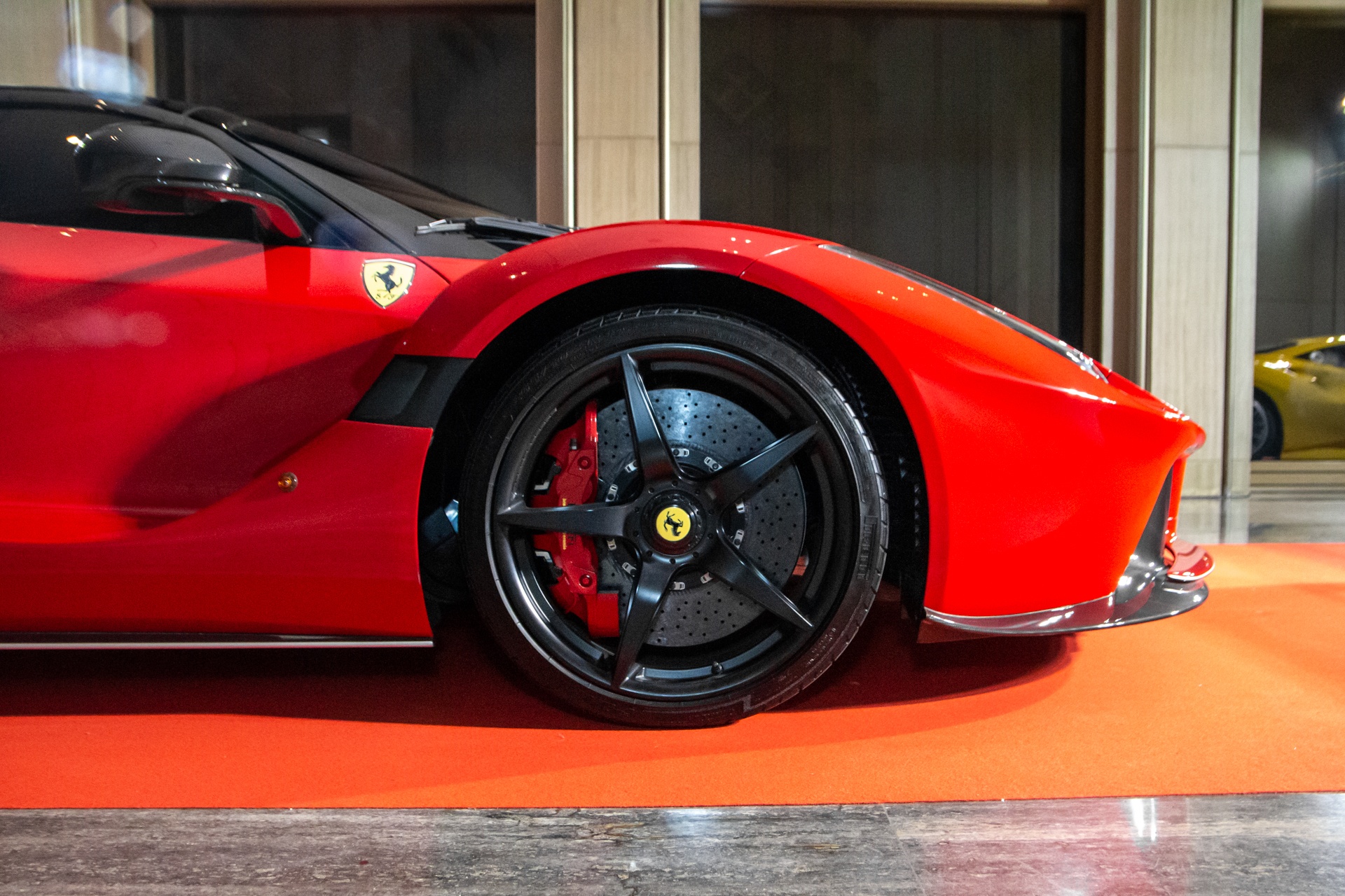 Ferrari LaFerrari Aperta anh 4