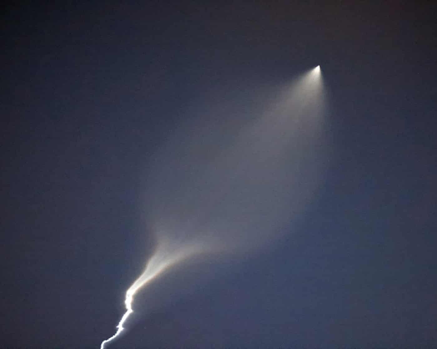 Ten lua ruc troi, Israel va Iran doi dau du doi tren khong hinh anh