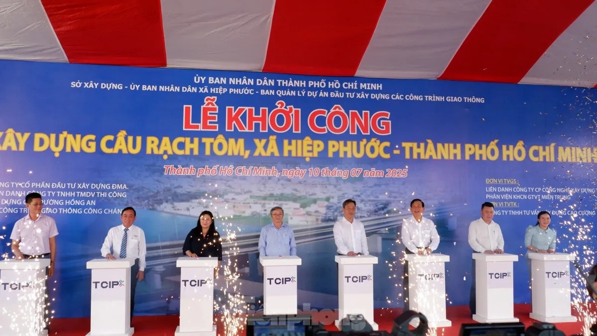 HCM xay cay 500 ty anh 10