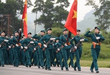 Ha Noi huy dong 284 man hinh LED phuc vu le ky niem Quoc khanh 2/9 hinh anh