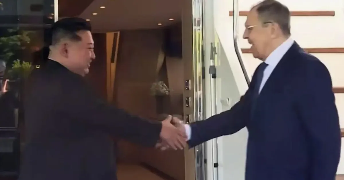 Ong Kim Jong Un cam ket ung ho Nga 'vo dieu kien' hinh anh