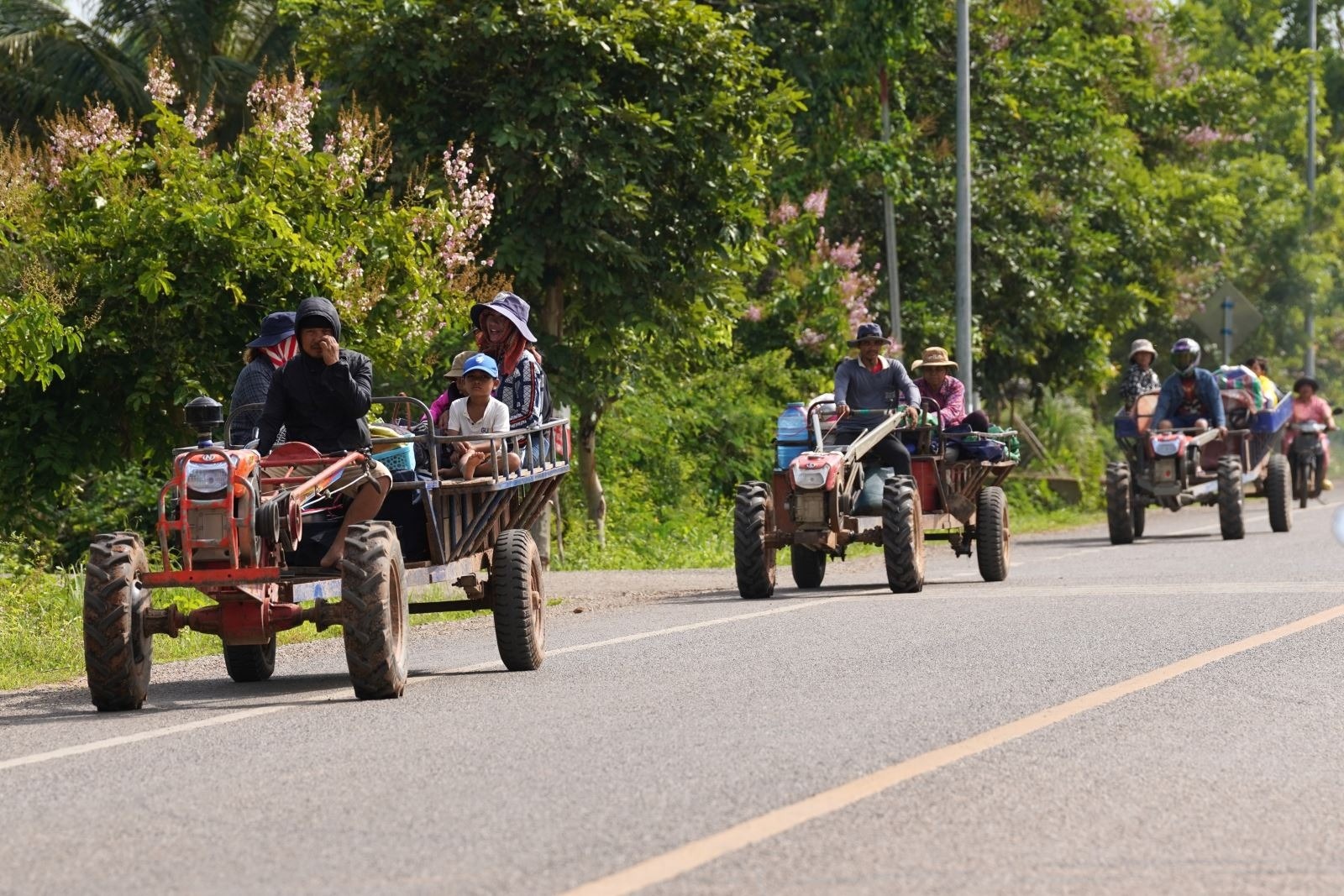 Campuchia hoan thi tot nghiep toan quoc do xung dot voi Thai Lan hinh anh