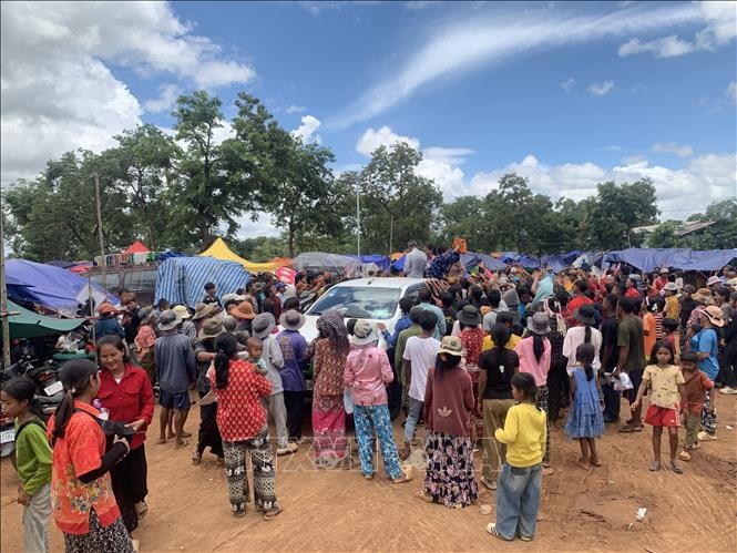 ASEAN keu goi Campuchia-Thai Lan thuc hien ngung ban day du, thien chi hinh anh