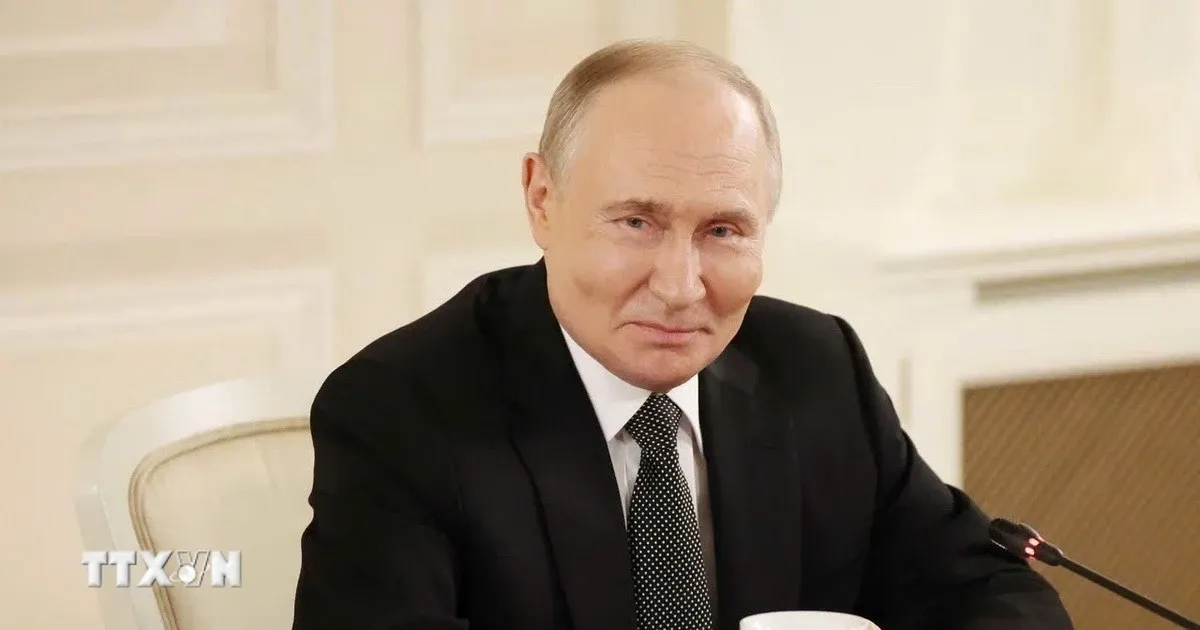 Nga de xuat mo tuyen van tai bien den Lao qua cang Viet Nam hinh anh