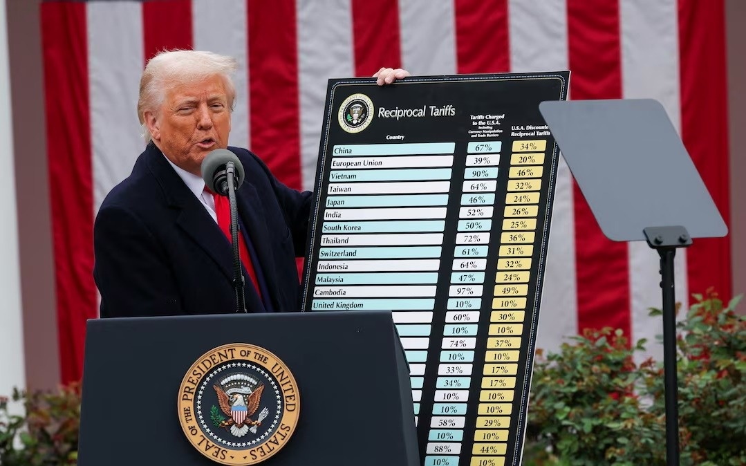 Tong thong Trump gia han 90 ngay 'dinh chien' thue quan voi Trung Quoc hinh anh