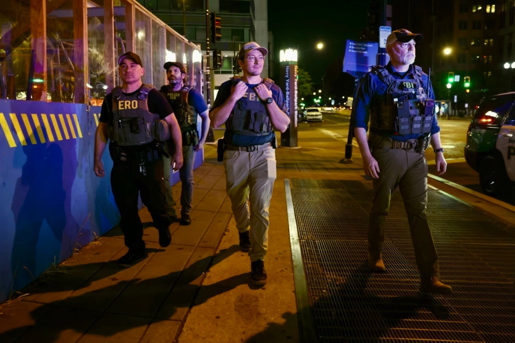 FBI tuan tra Washington D.C. hinh anh