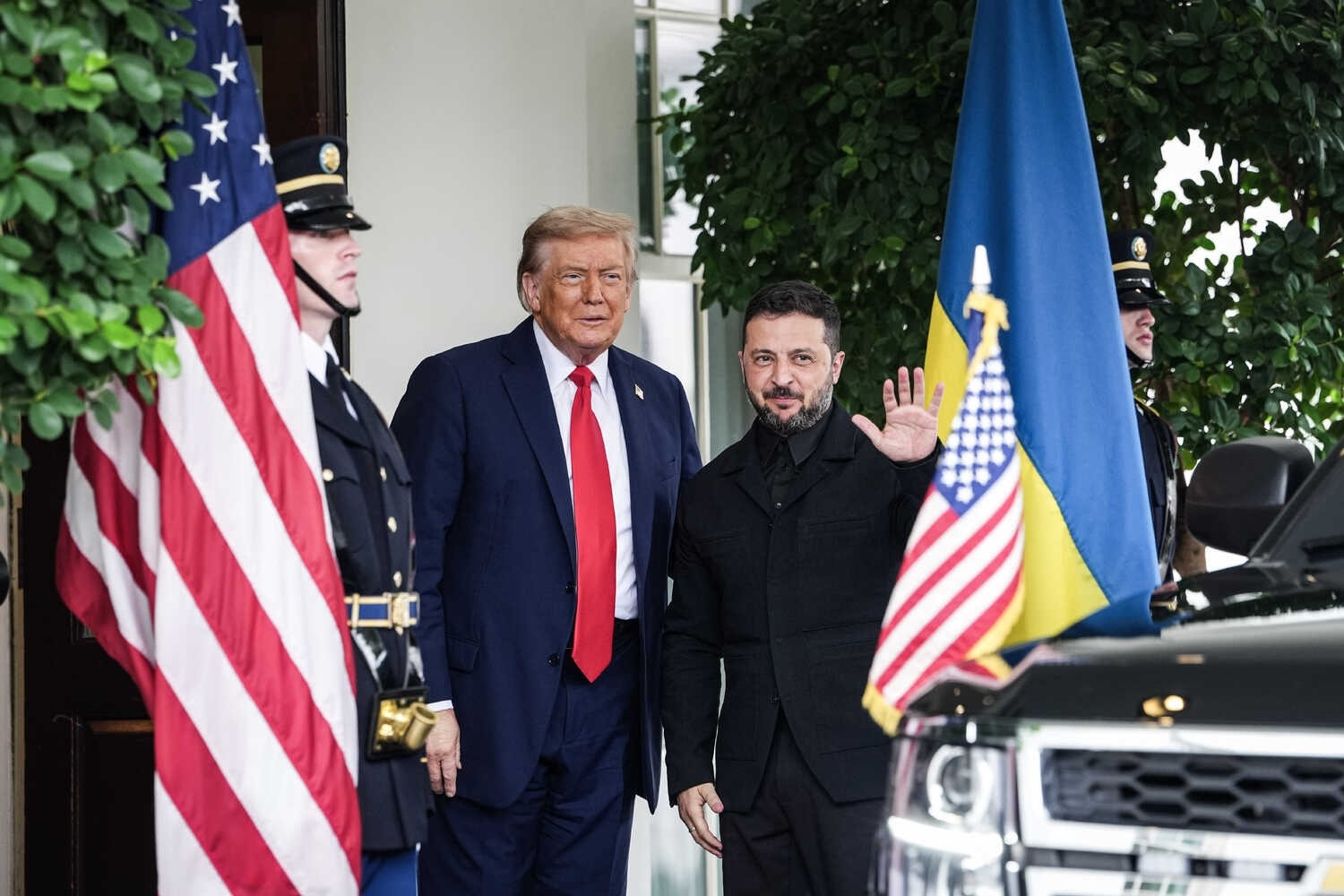 TT Trump: Hom nay la buoc dau tich cuc sau 4 nam hinh anh