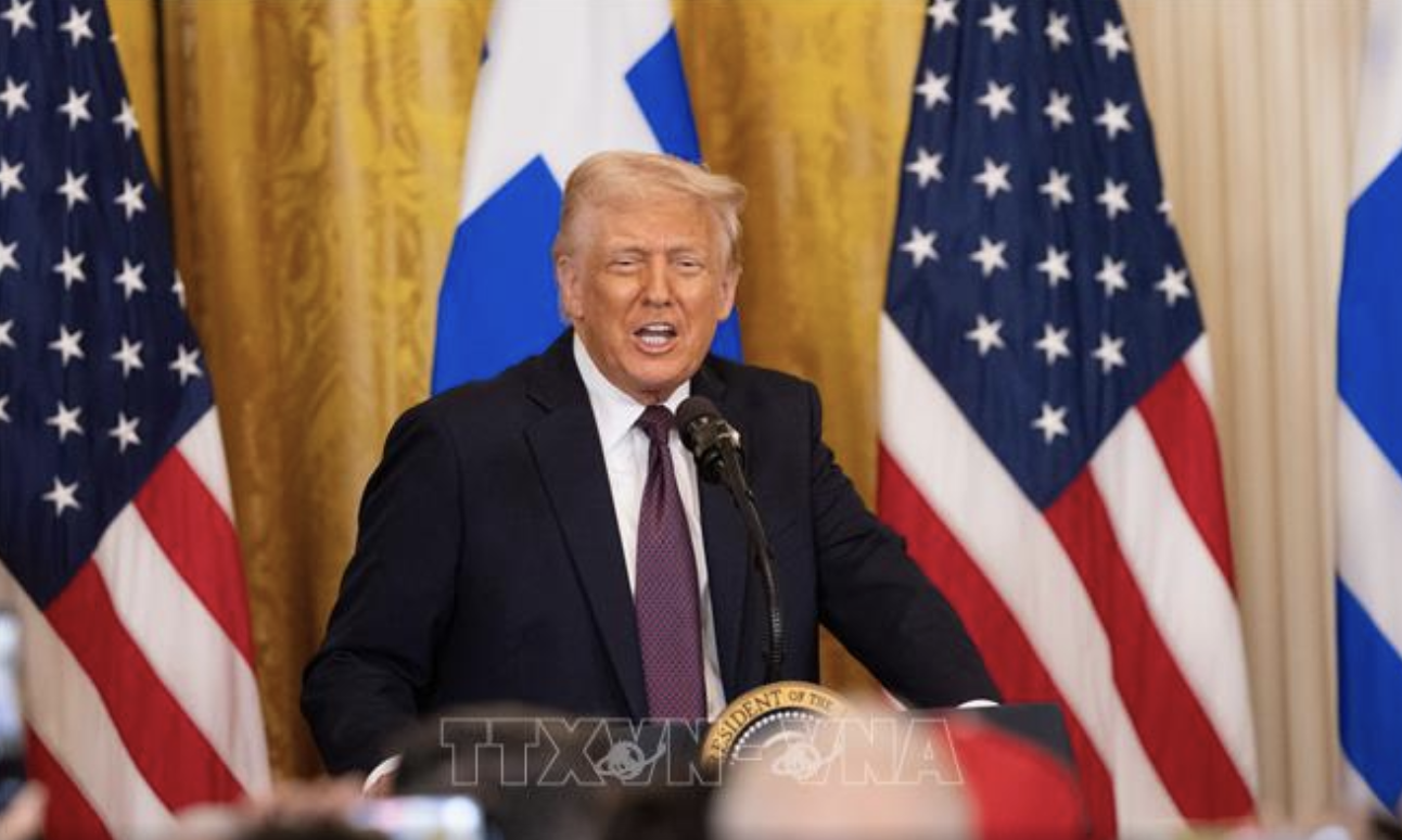 TT Trump tiet lo ly do cuoc gap Putin - Zelensky bi tri hoan hinh anh