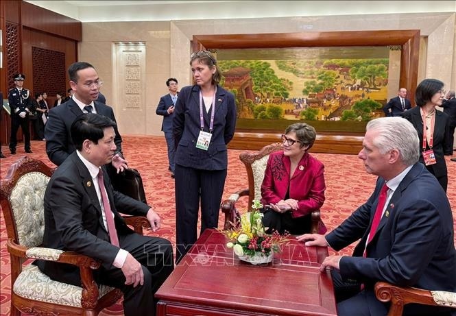 Chu tich nuoc anh 3