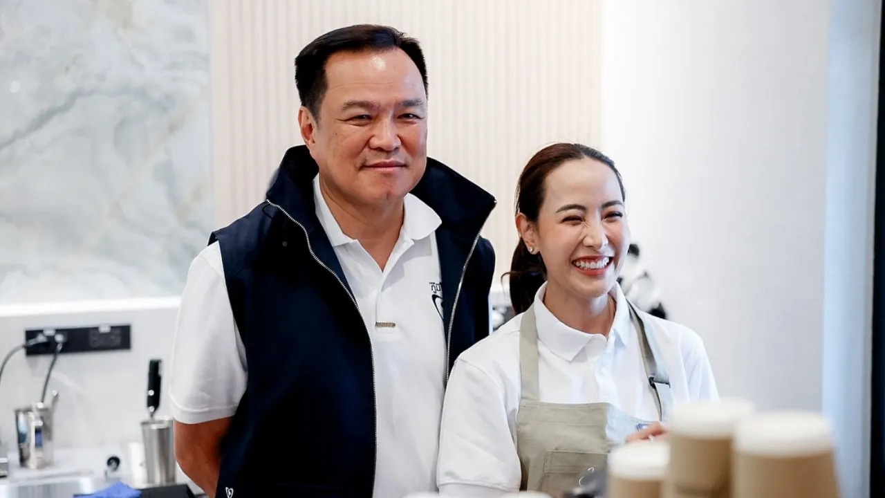 Vo Thu tuong Thai,  Anutin Charnvirakul,  Thananon Niramits anh 2