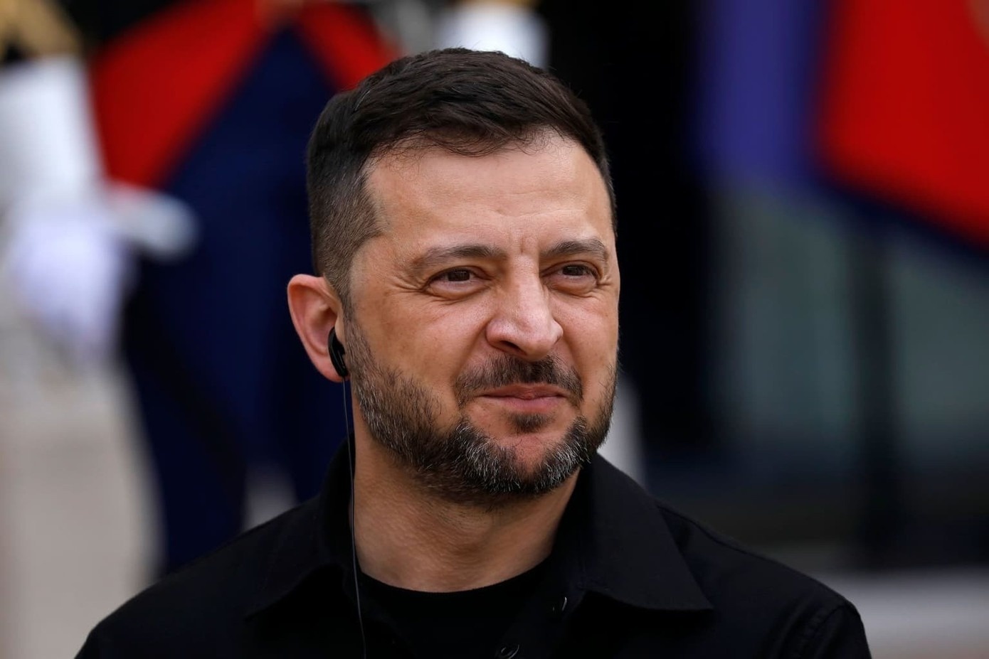 Tu choi den Moscow, Tong thong Ukraine de xuat Tong thong Nga den Kyiv hinh anh