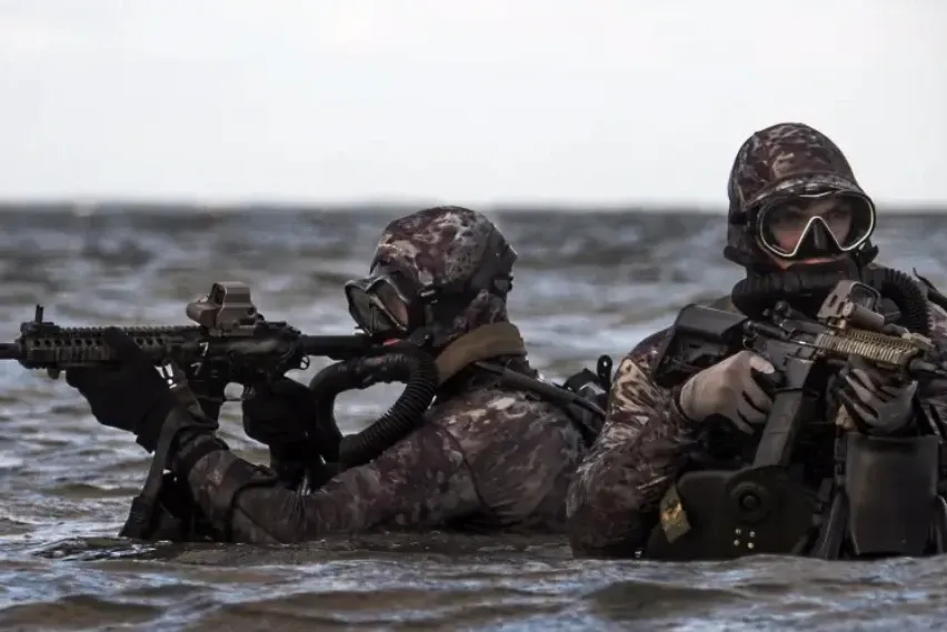 He lo chien dich SEAL My xam nhap Trieu Tien hinh anh