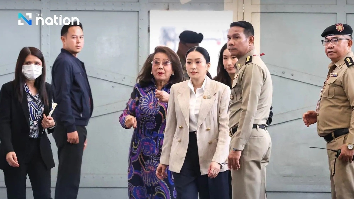 Paetongtarn tham tu Thaksin anh 2
