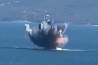 Ukraine tan cong quyet liet vao thanh pho cang cua Nga hinh anh