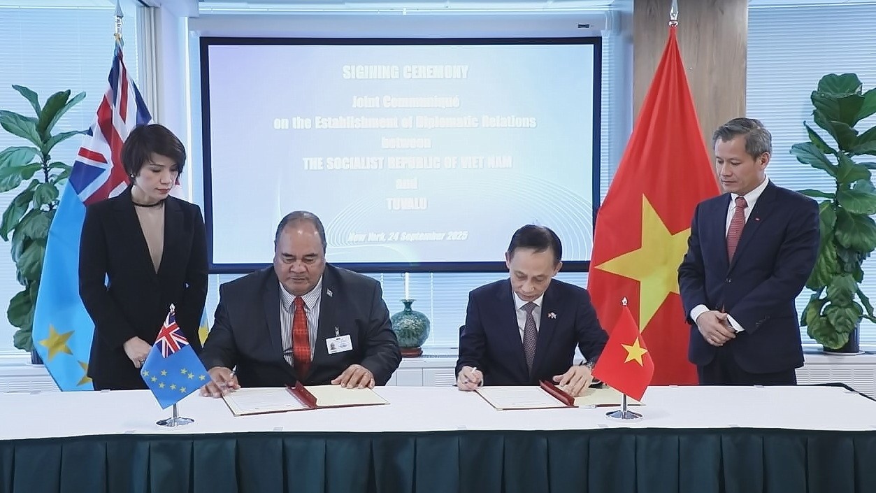ngoai giao viet nam anh 1