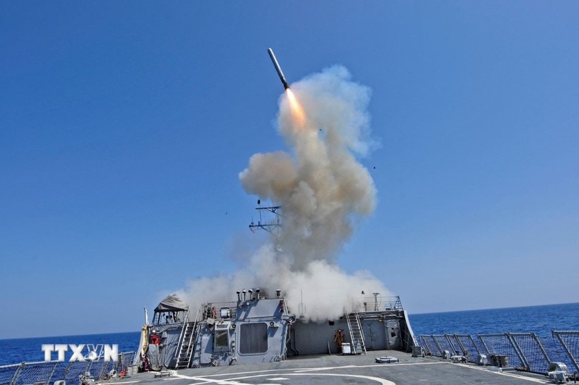 Tong thong Ukraine de nghi My cung cap ten lua Tomahawk hinh anh