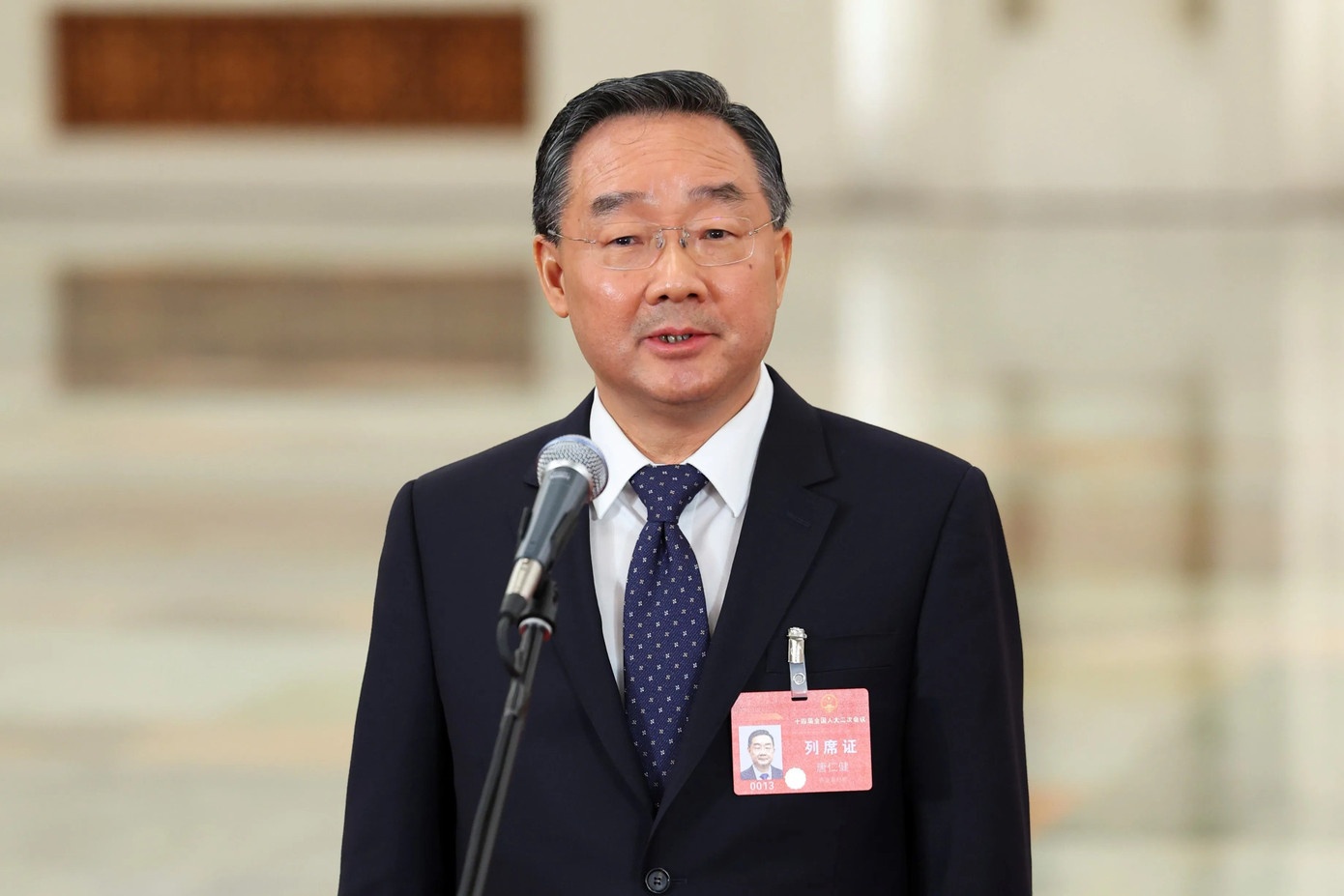 Cuu Bo truong Trung Quoc bi ket an tu hinh treo hinh anh