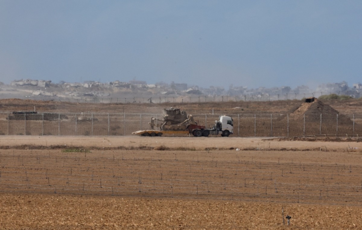 Chinh phu Israel thong qua lenh ngung ban, IDF bat dau rut quan hinh anh