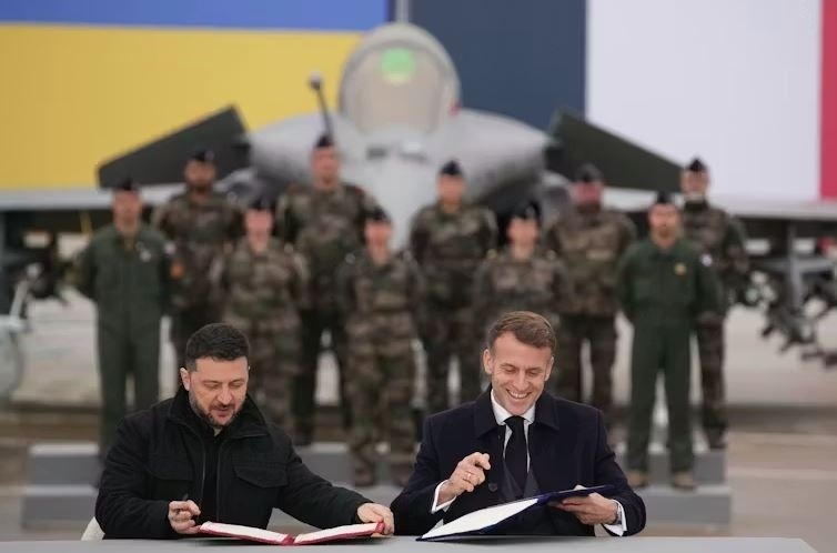 My - Nga dam phan hau truong, Ukraine va chau Au nhu 'ngoi tren lua' hinh anh