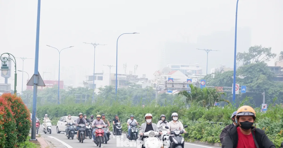 TP.HCM mit mu, thoi tiet trong thang cuoi nam 2025 ra sao? hinh anh