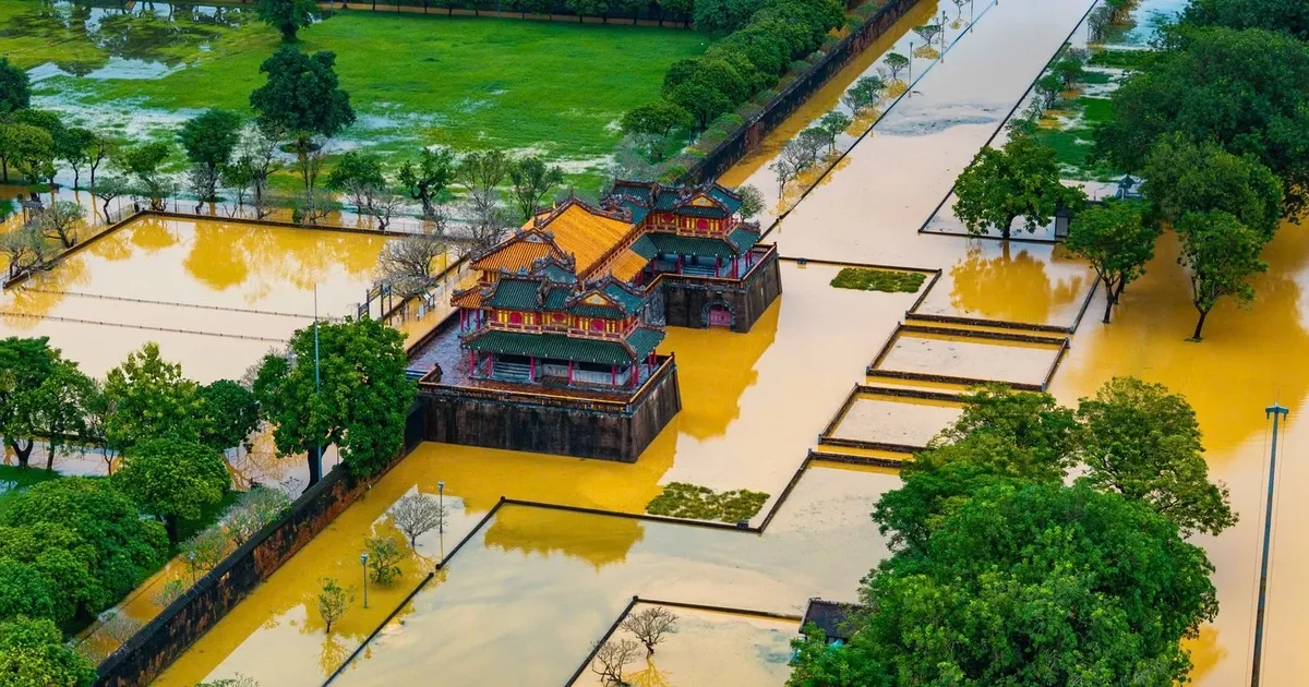 Du bao mua lon vuot 400 mm o Hue hinh anh