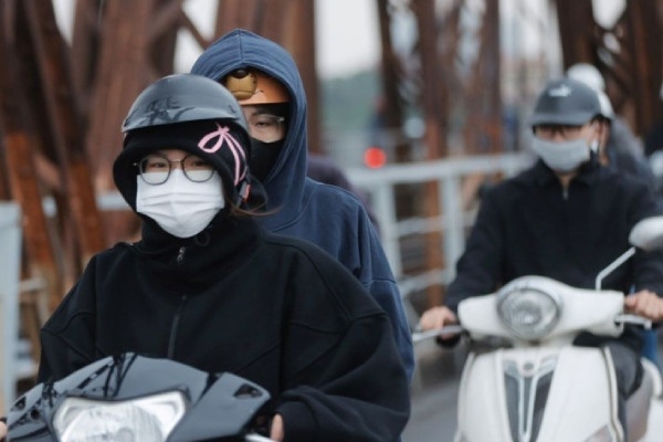 Thoi tiet dem 11/12 va ngay 12/12: Nhieu khu vuc dem va sang troi ret hinh anh