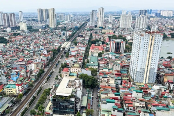 Khong khi Ha Noi cai thien, bau troi trong xanh sau nhieu ngay o nhiem hinh anh