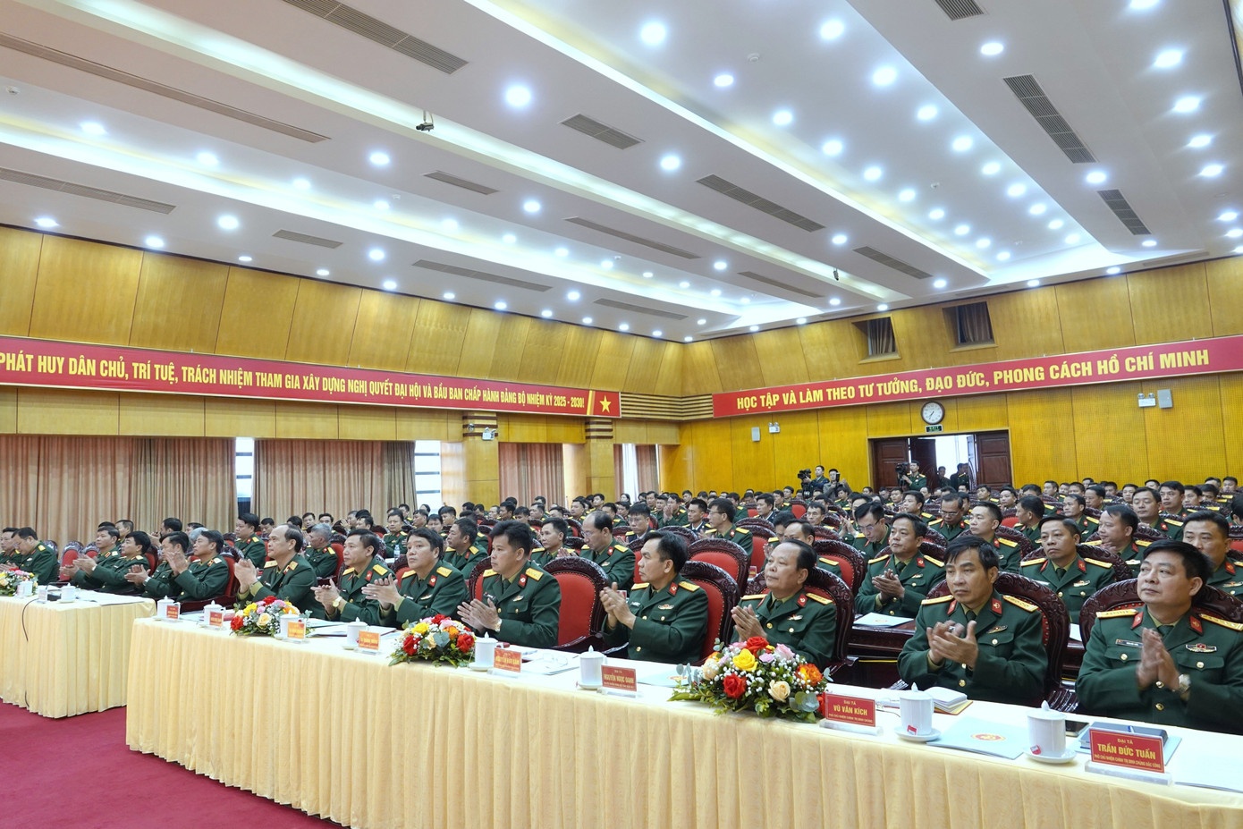 Bo doi Dac cong san sang bao ve Dai hoi Dang toan quoc hinh anh