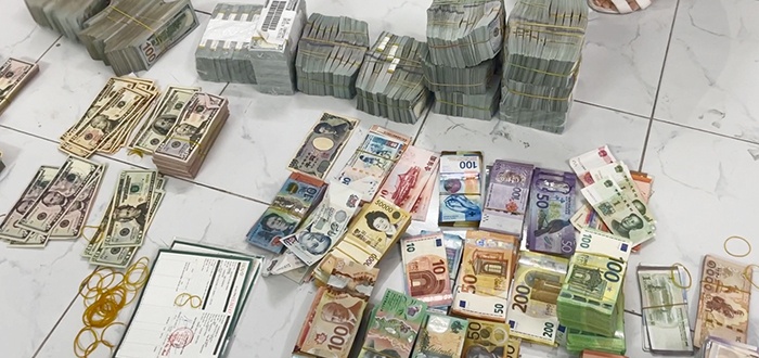 300 cong ty ma,  rua tien anh 6