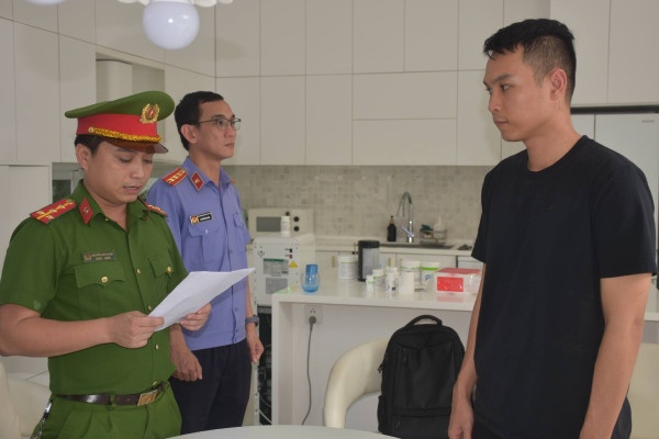 Triet pha duong day lua dao kinh doanh da cap tien ao hang nghin ty hinh anh