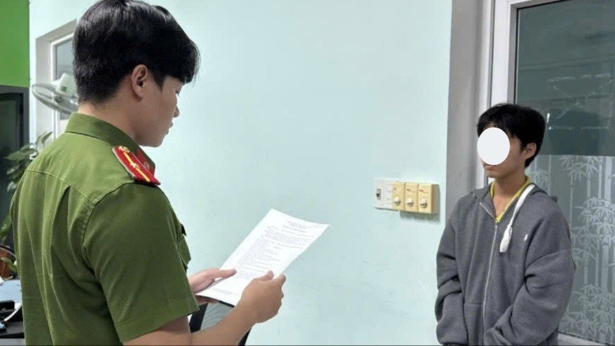 Cuop giat 360 to ve so cua nguoi khuyet tat o Da Nang hinh anh