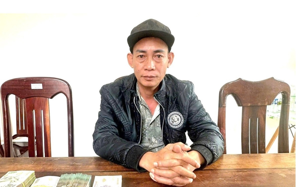 Bang nhom dan canh ban thien thach, cuop 1,5 ty dong hinh anh