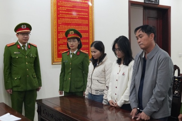 Bat giu nhom mua ban trai phep hoa don gay thiet hai ngan sach hang ty hinh anh