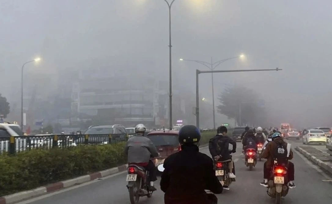 Am anh cua nguoi dan do thi TP.HCM va Ha Noi hinh anh
