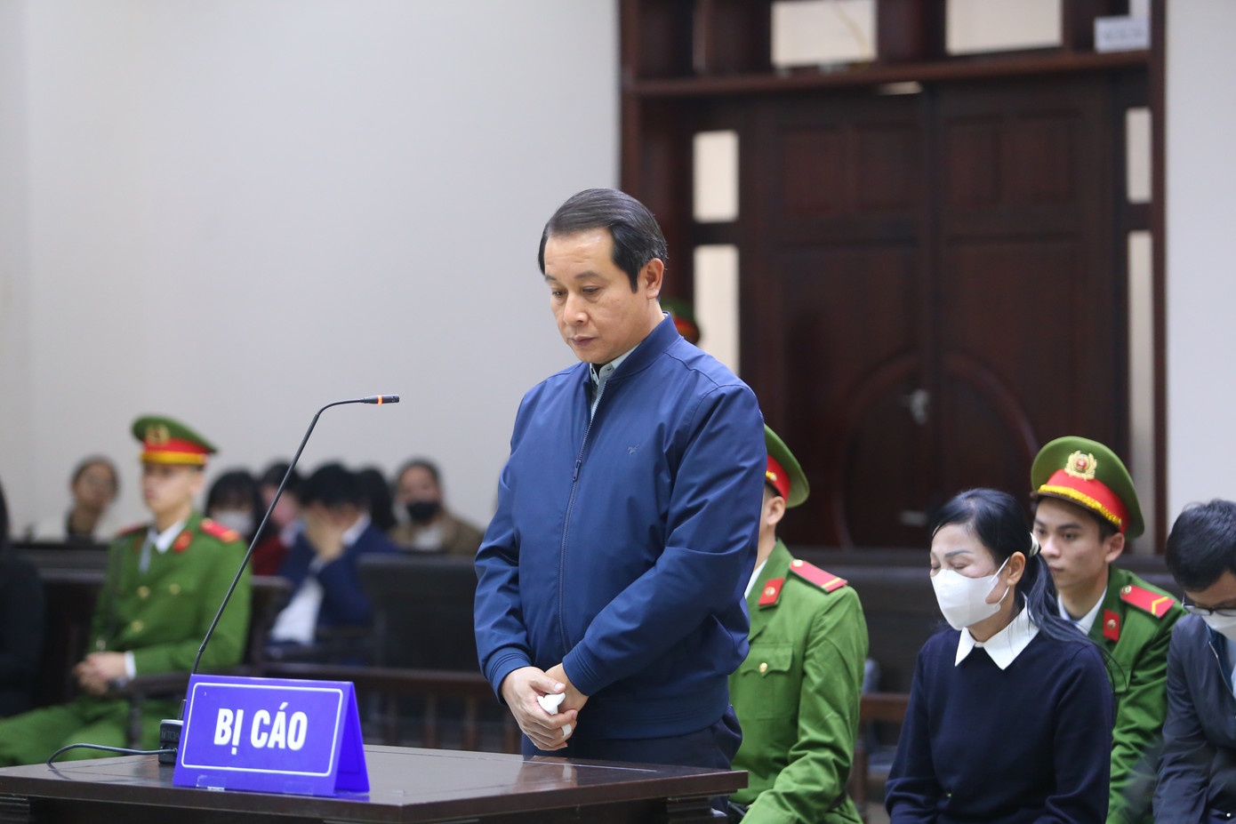 Hoang Thi Thuy Lan,  Tap doan Phuc Son,  Vu an Phuc Son anh 3