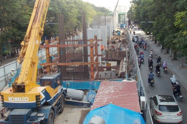 Yeu cau thu hep hang rao 5 vi tri thi cong du an Metro Nhon-ga Ha Noi hinh anh