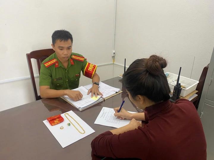 cuom 2 cay vang anh 1