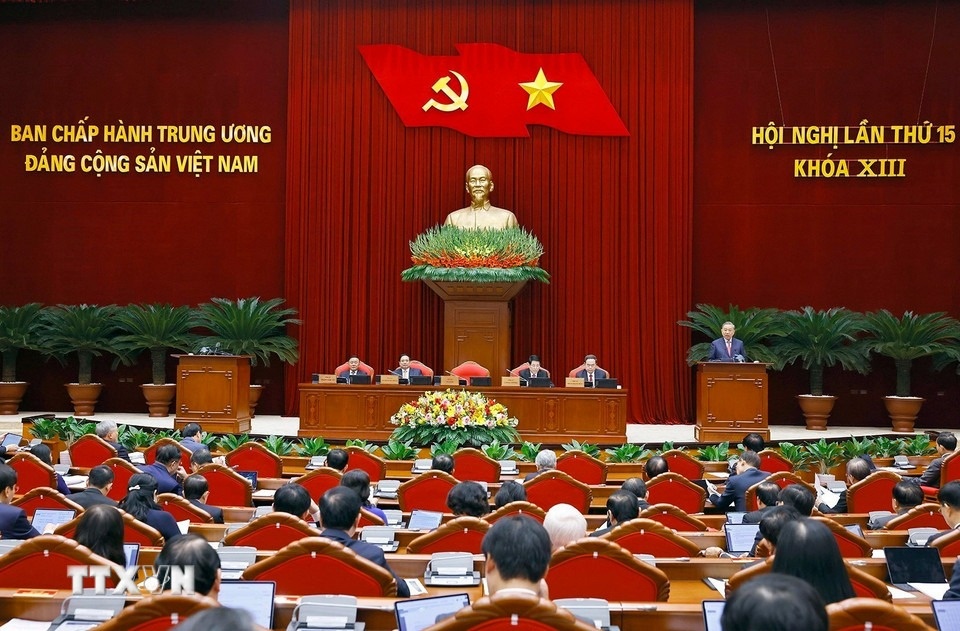 hoi nghi trung uong anh 1