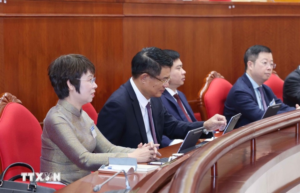 hoi nghi trung uong anh 3