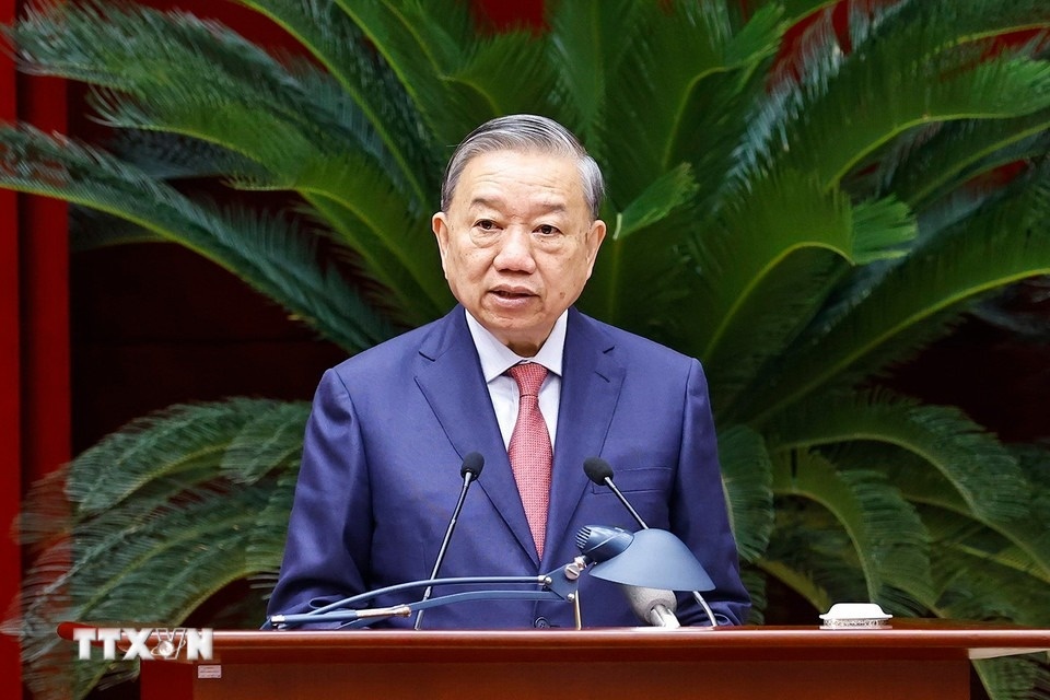 hoi nghi trung uong anh 6