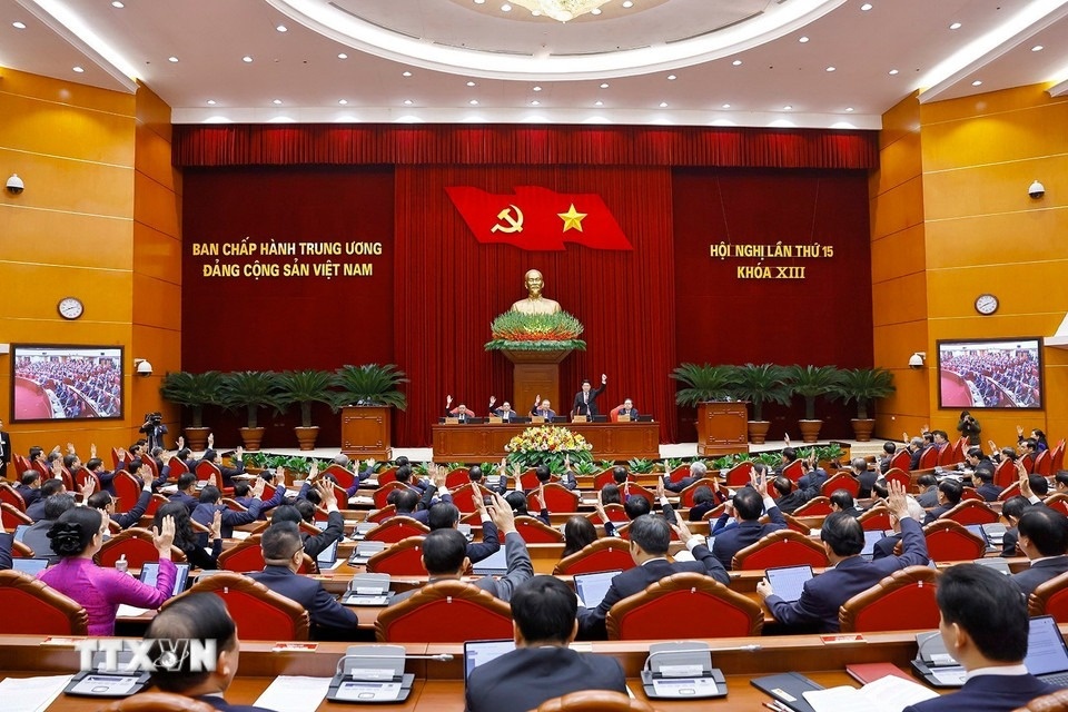 hoi nghi trung uong anh 8