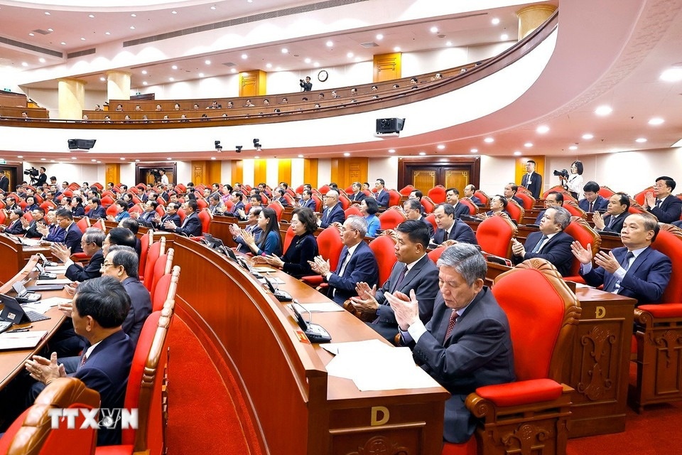 hoi nghi trung uong anh 14