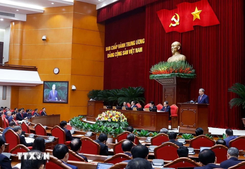 hoi nghi trung uong anh 12