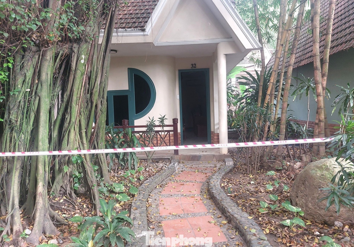 Phong toa Resort Phuong Nam anh 9